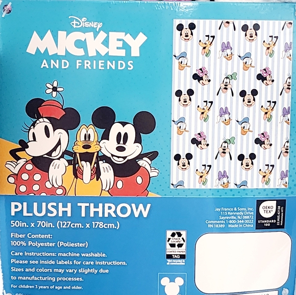 Disney mickey and friends Christmas plush throw blanket soft cute 50in x70in - Picture 3 of 4